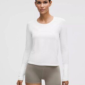 NWT Lululemon White Swiftly Tech Long Sleeve Shirt 2.0 - Waist Length, Size 6
